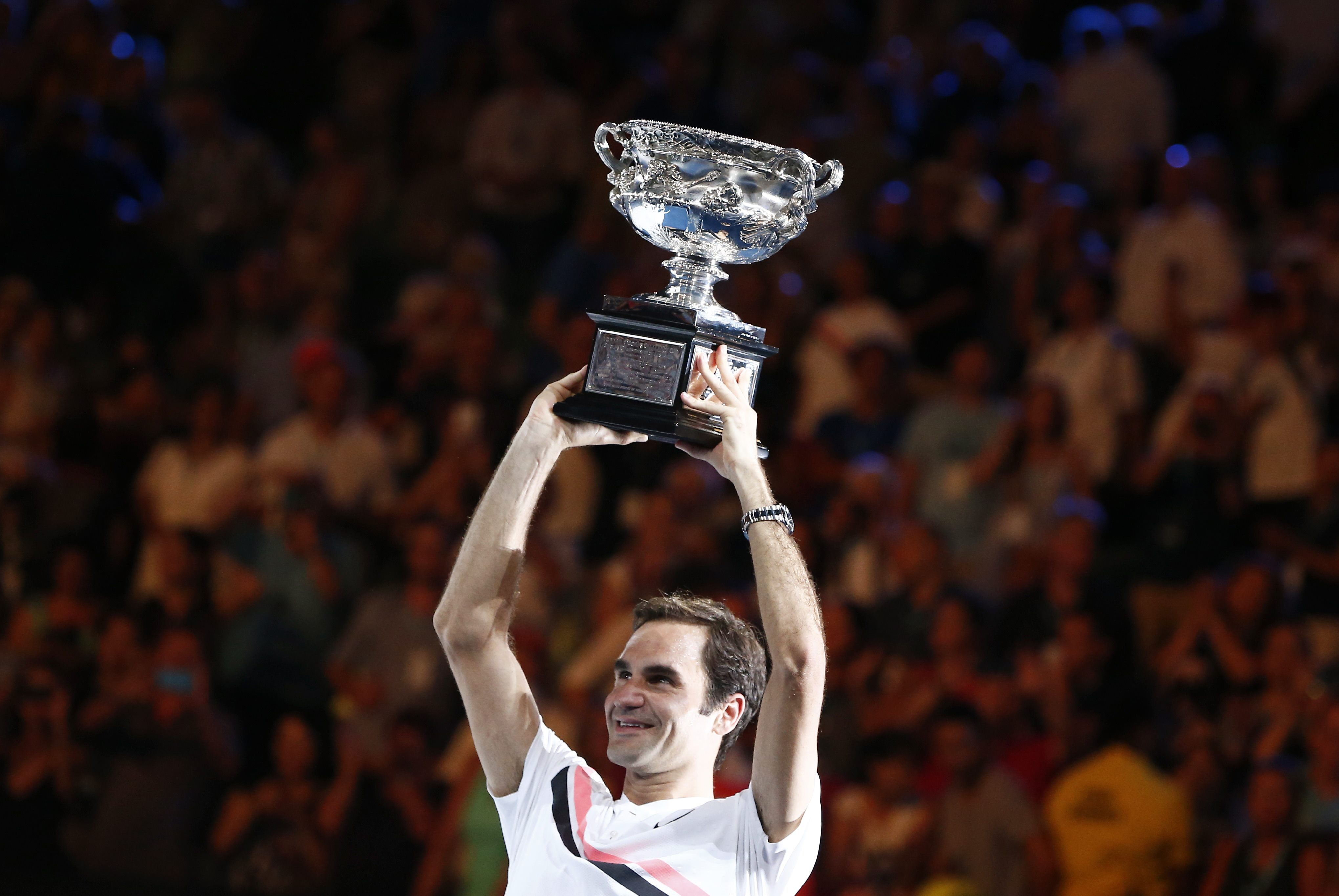 澳大利亚网球队轻取法国网球队,费德勒打破历史纪录的简单介绍 澳大利亚网球队轻取法国网球队,费德勒打破历史纪录的简单介绍