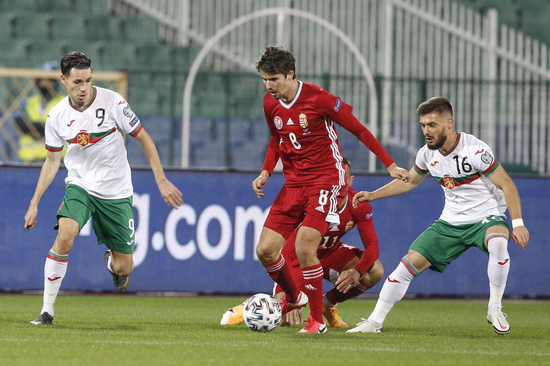 包含整装待发:欧预赛匈牙利迎战波兰的词条 包含整装待发:欧预赛匈牙利迎战波兰的词条