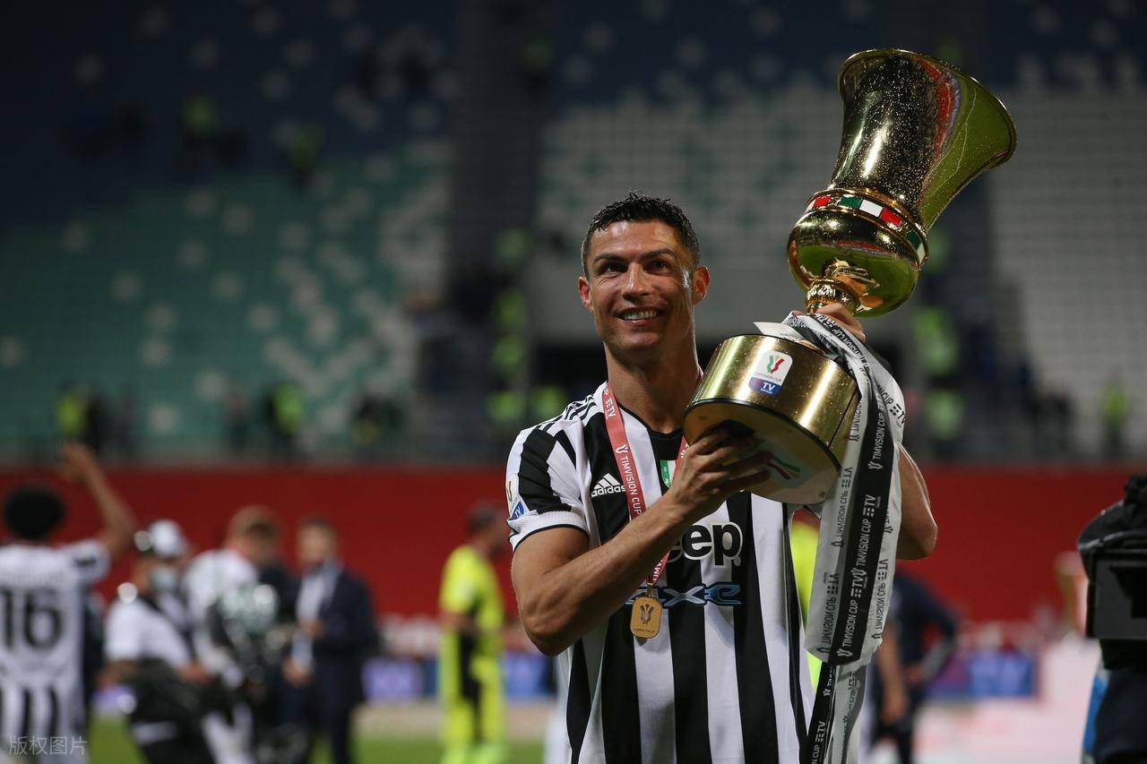 尤文图斯中场争议不断，队内关系未见好转的简单介绍