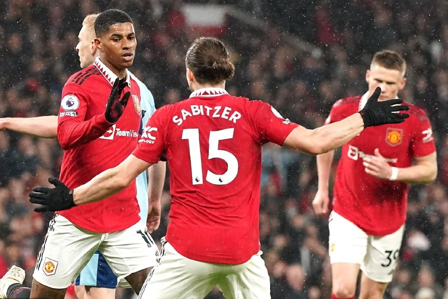 南特逆转击败对手，意外胜利