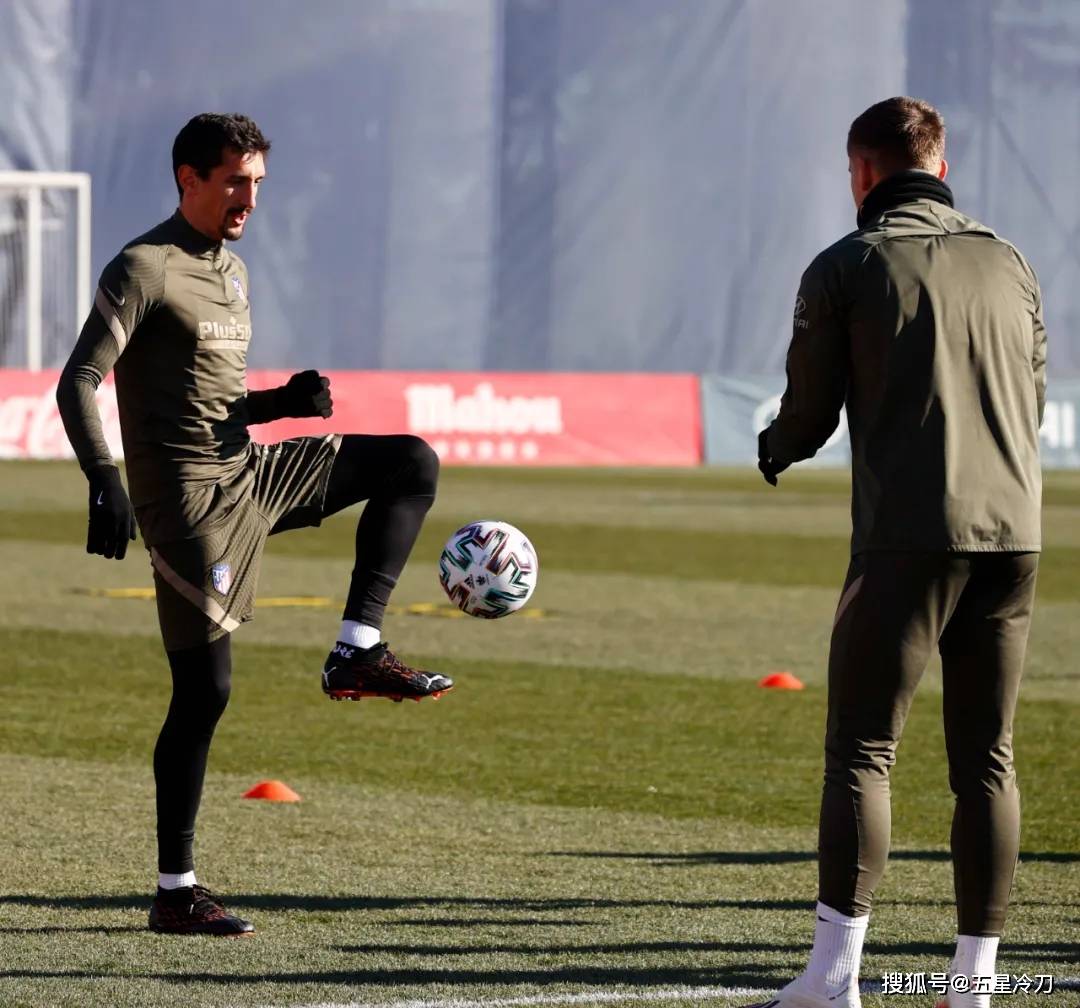 马德里竞技迎战瓦伦西亚争取胜利 马德里竞技迎战瓦伦西亚争取胜利