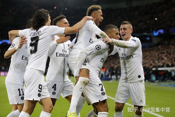 包含热刺宣布签下巴萨罗纳教练助阵热刺的词条