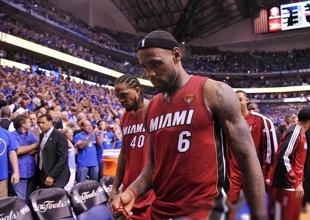 包含热火球员努力未果，主场不敌骑士束手就擒的词条