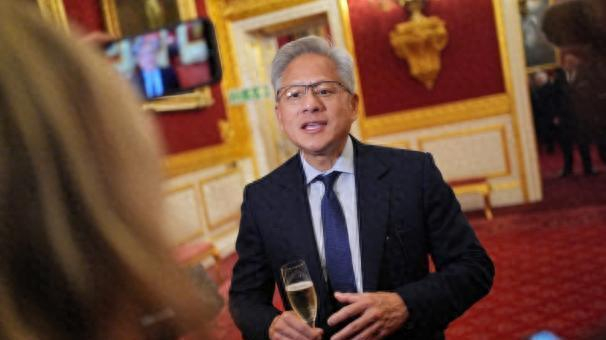 包含广州富力遭遇惨败，降级危机加剧的词条