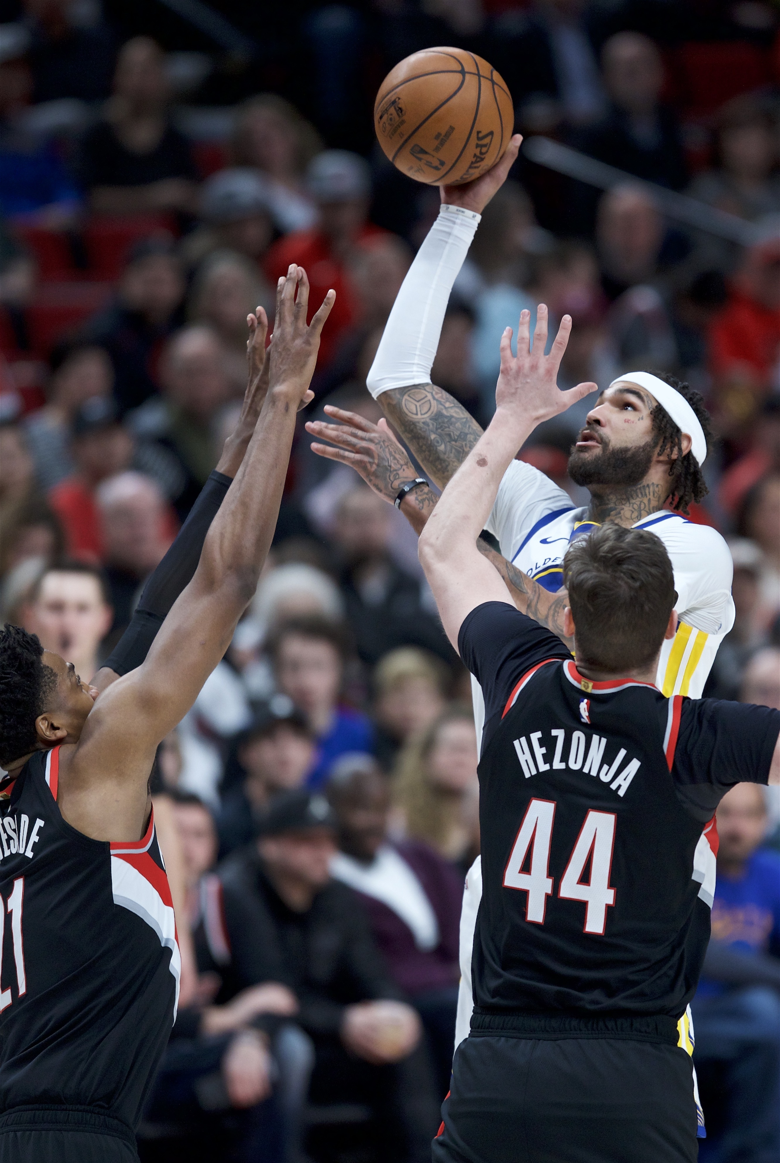 篮网血洗勇士，利拉德打破历史纪录