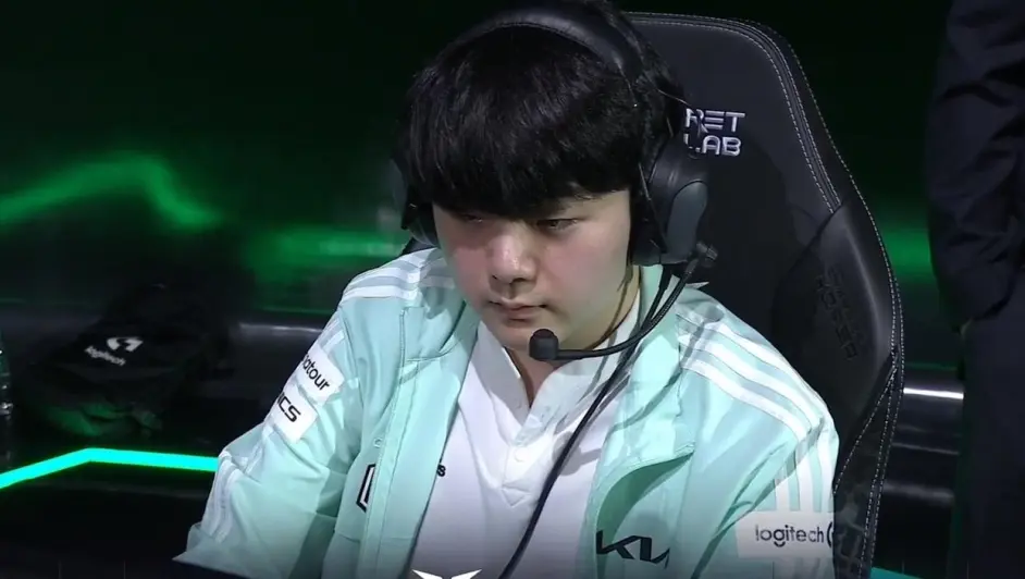 DRX完胜FLY，ShowMaker三分雨点燃全场的简单介绍