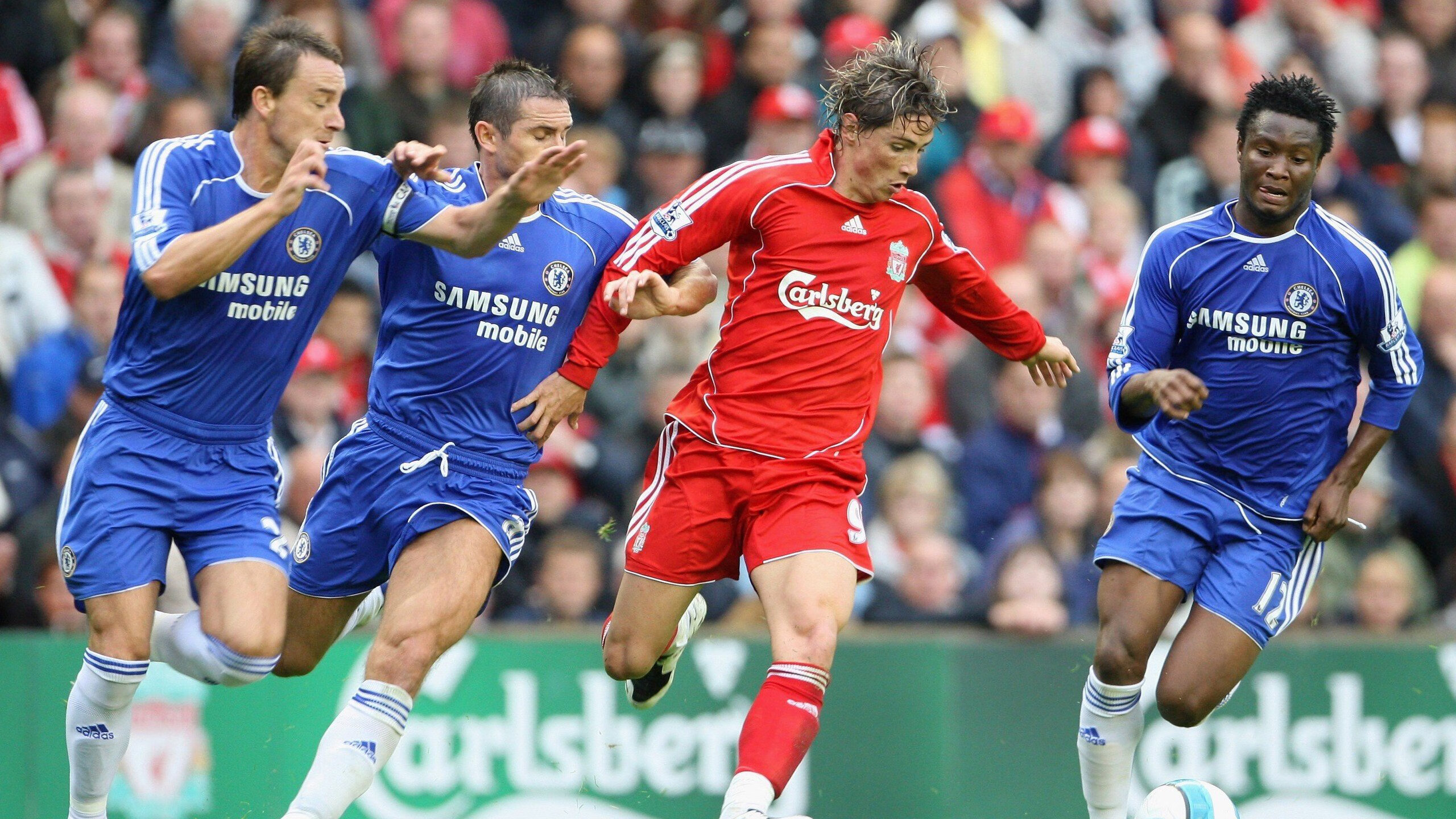 奥斯梅恩硬仗之王，德国防守体系如何锁死曼联的进攻引擎